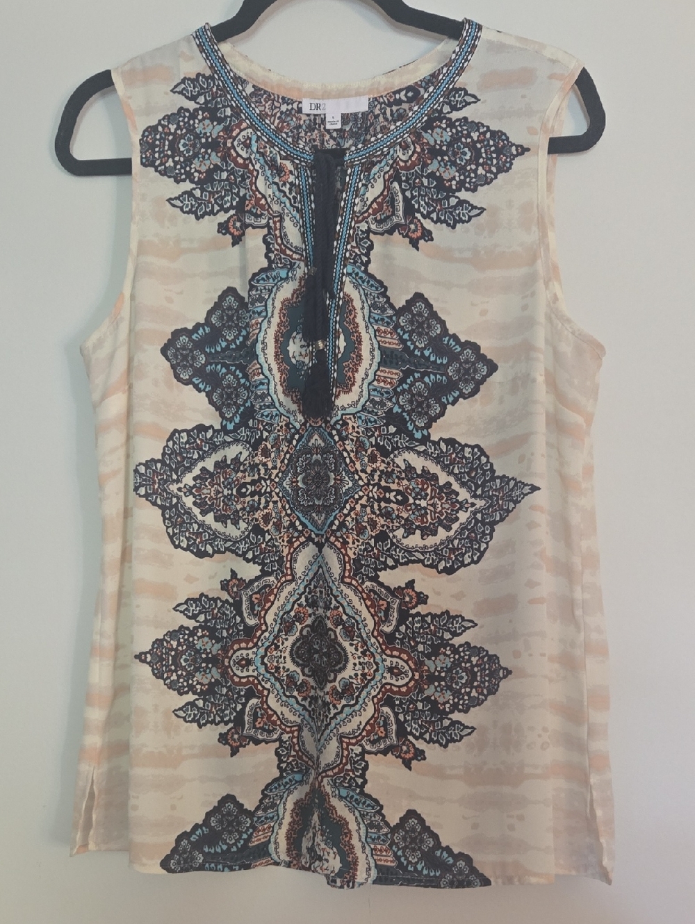 DR2 Cream Sleeveless Top with Blue and Navy Paisley Print